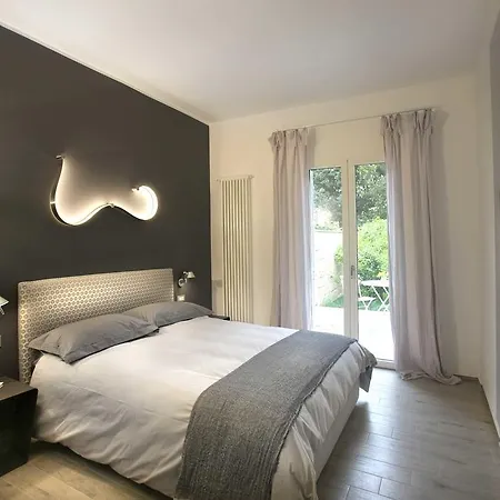 Bedinle' Villa Lecce Buitenkant foto